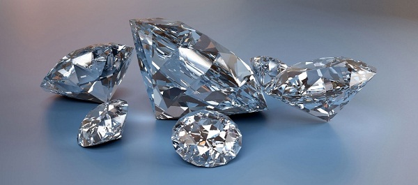 Cách phân biệt kim cương thật và kim cương nhân tạo