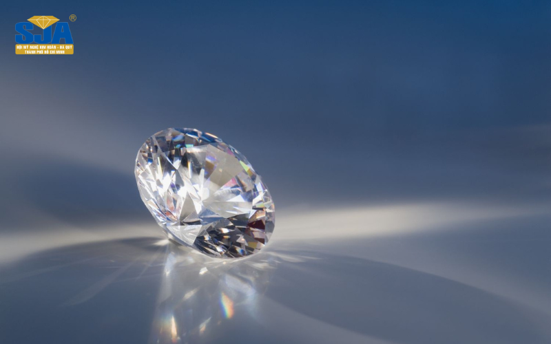 Đào tạo nhận định chất lượng kim cương trong kinh doanh