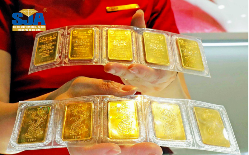 Vì sao giá vàng tăng liên tục?
